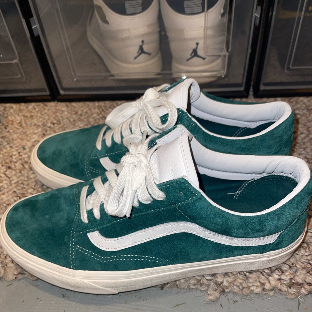 Vans old school size 8 men’s green suede good condition